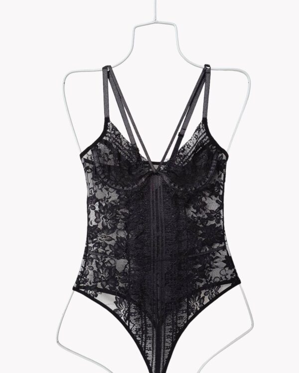 Body Camelia
